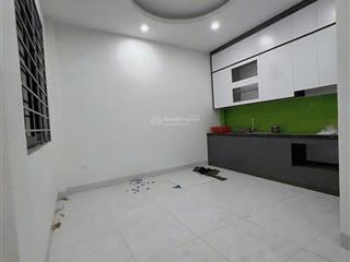 Siêu phẩm mễ trì thượng 42m 5 tầng ô tô đỗ gần kinh doanh gía 8,8tỷ
