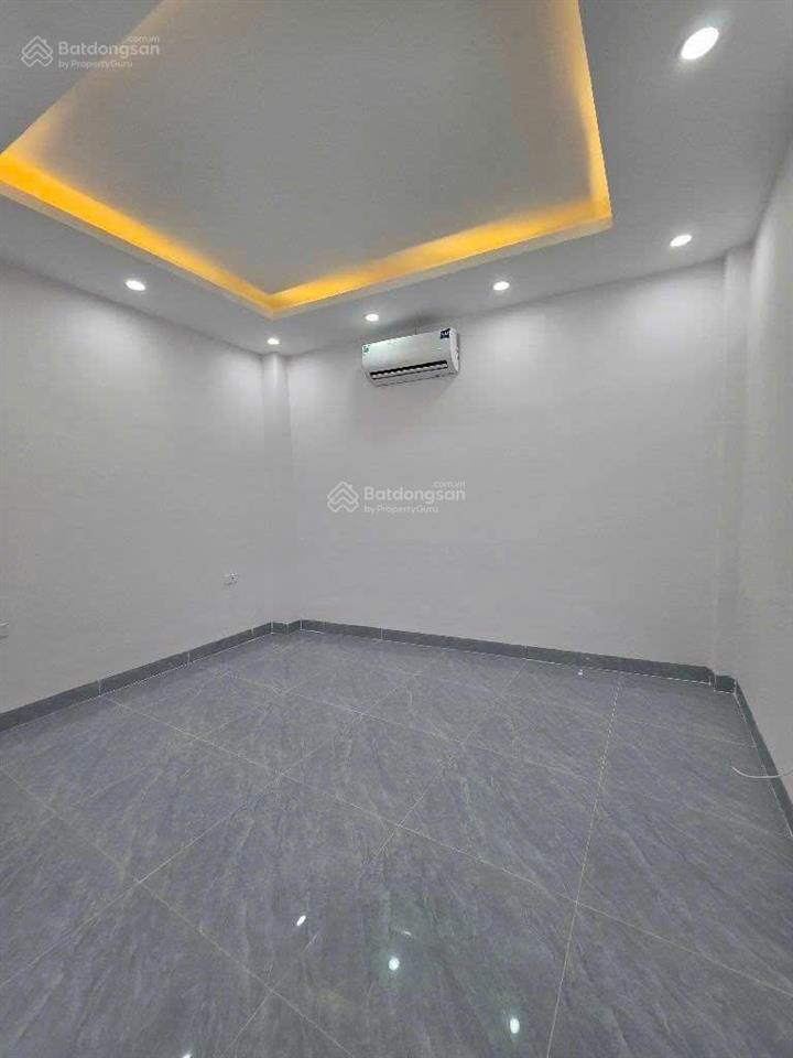 Siêu phẩm mễ trì thượng  sát đại lộ thăng long  41m²  5 tầng  giá 9 tỷ