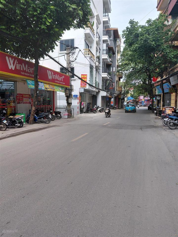 Bán gấp nhà mễ trì gần trường lômônôxốp ô tô đỗ gần39m5tầng giá 8 tỷ