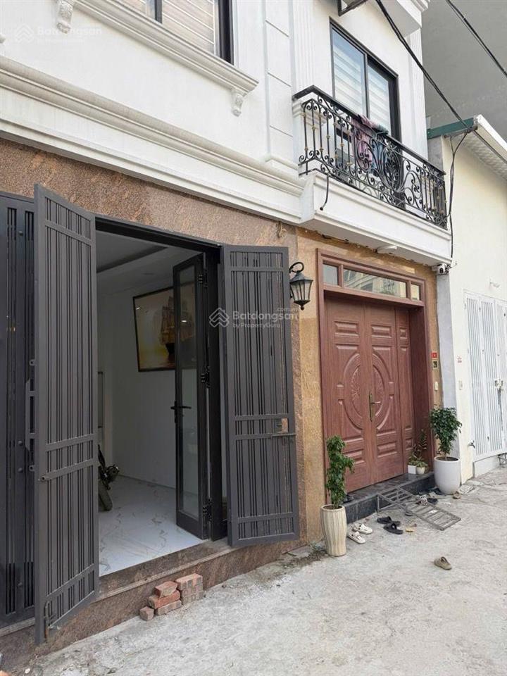 Bán gấp nhà mễ trì gần tòa nhà sông đà 41.5 m 5 tầng giá 9,1 tỷ