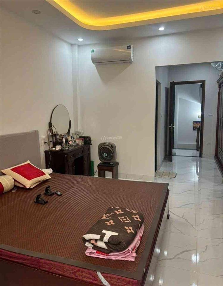 Hot! nhà mễ trì 40m 5 tầng gần đại lộ thăng long giá 8.75 tỷ