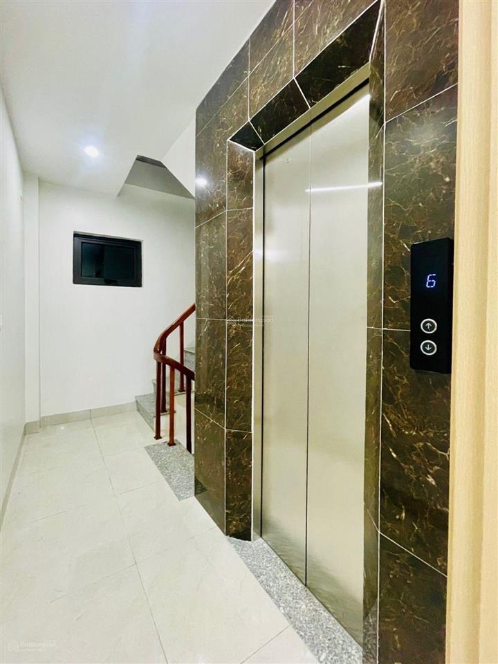 Bán nhà mới tinh mễ trì hạ ô tô đỗ gần  thang máy  41m 5 tầng giá 8.6 tỷ