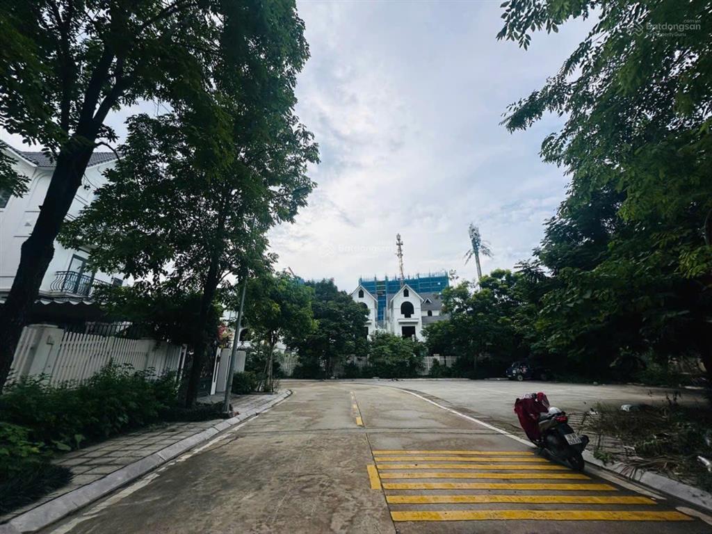 Cho thuê nhà nguyên căn thô văn phú 700m2 70 triệu/tháng