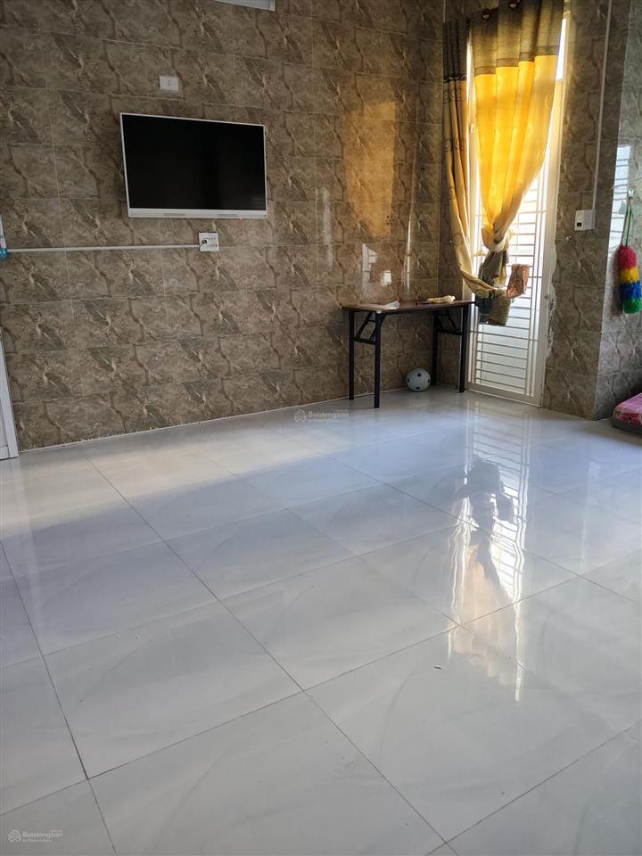 Cho thuê nhà 4 tầng đường thế lữ sơn trà