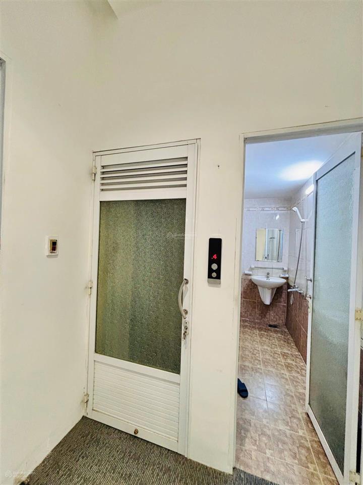 Bán nhà mặt tiền hải phòng thanh khê  63m²  có thang máy