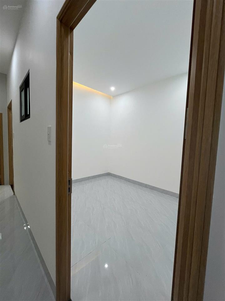 Chính chủ cần bán nhà 2 tầng gần ngã 4 cẩm lệ, tp đà nẵng