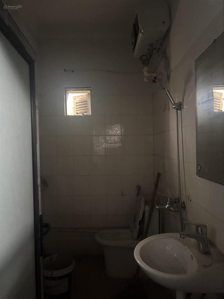 Cho thuê nhà riêng tại nhà mặt đường đê, đường đông ngàn, đông anh, hà nội, 10 triệu/th, 80m2
