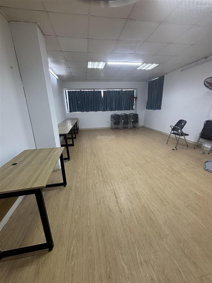 Cho thuê 3 tầng văn phòng 186 trương định, 10 triệu/tháng, sàn 1 tầng 165m2, giá cực chất uy tín