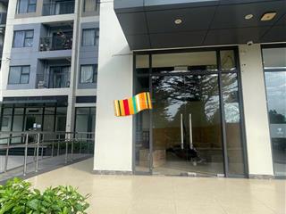 Chuyển nhượng shop rẻ nhất vinhomes grand park chỉ 4ty350 mặt sảnh