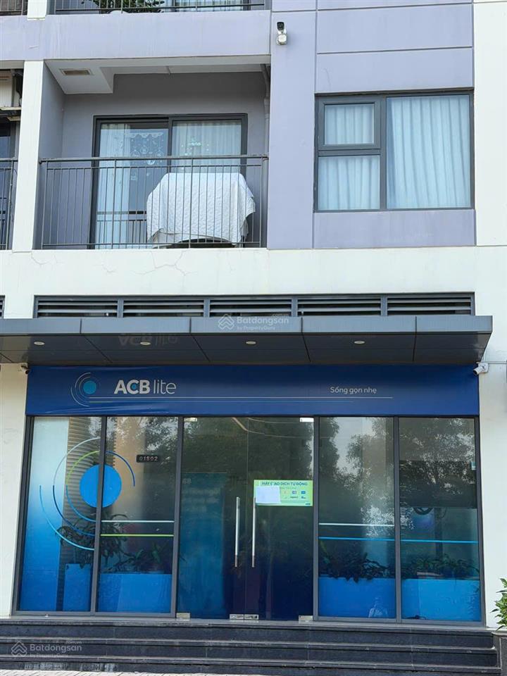 Bán shophouse mặt sảnh the rainbow, 9 tỷ, 47.6m2, giá siêu tốt và sẵn sổ, đang cho thuê 50 triệu