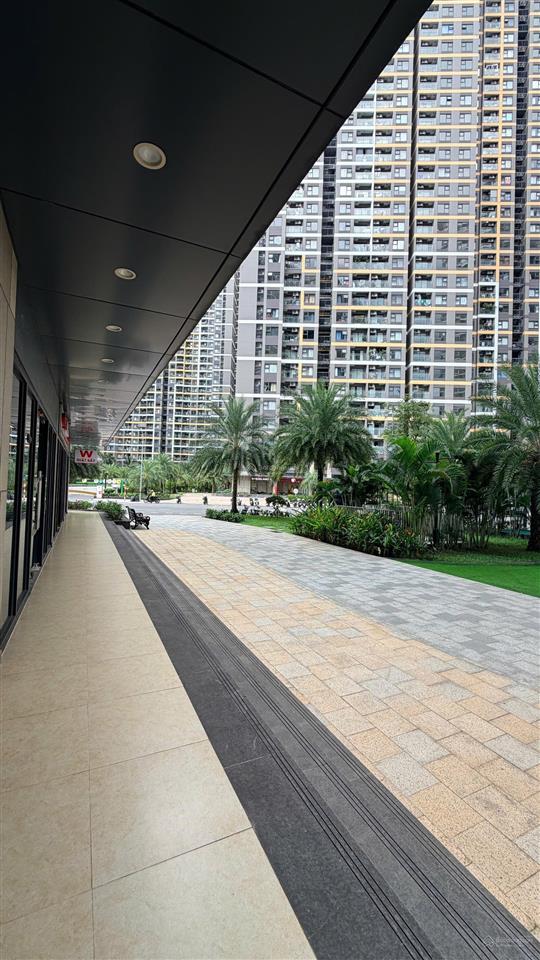 Cho thuê shop khối đế beverly solari giá chỉ 15 triệu/tháng tại vinhomes grand park