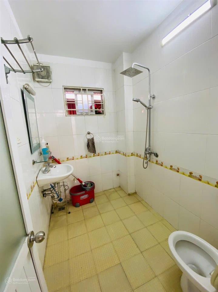 Chính chủ cho thuê phòng ở lâu dài, rộng rãi, xây kiên cố