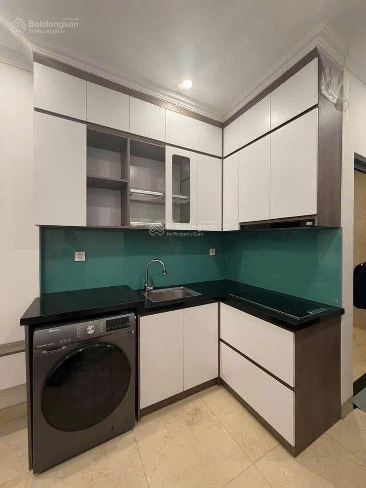 Cho thuê căn hộ full đồ. phố trạm