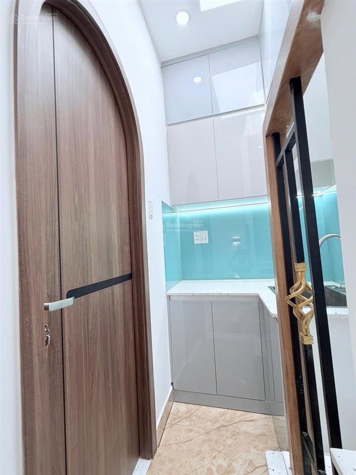 Siêu phẩm mặt tiền  xây mới  sầm uất địa chỉ mặt tiền văn cao phú thạnh tân phú. sổ hồng