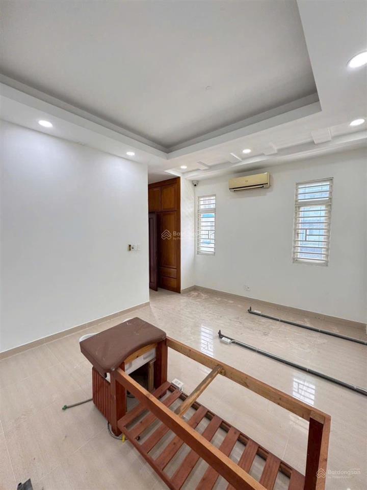 Nhà 1/ bình long, góc 2 mặt tiền hẻm thông kinh doanh 12m, dt 5m x 16m có thang máy đúc 5