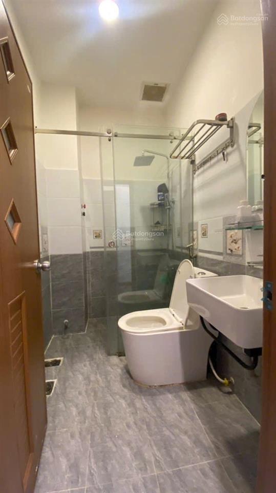 Nhà 1/ khu bình trị đông. giáp tên lửa. hẻm 7m đúc 4 tấm giá cực tốt