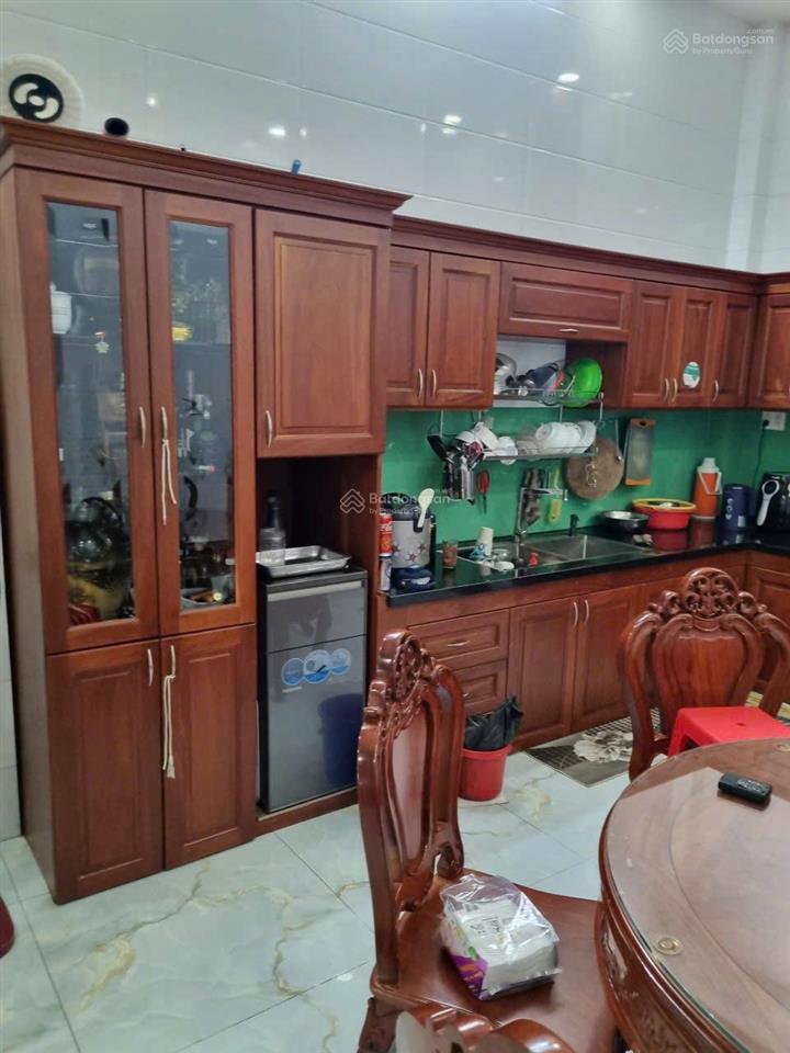 Nhà 1/ trương phước phan. lê văn quới. gần chung cư hoàng kim. hẻm thông dt. 4m x 16m. đúc 3tam