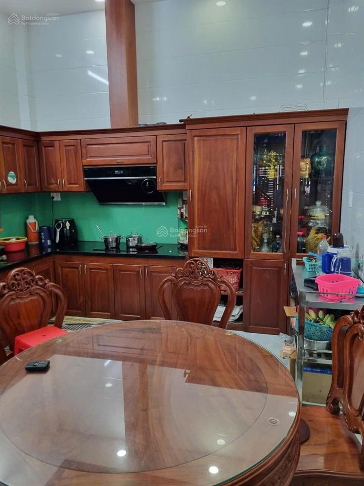 Nhà 1/ trương phước phan. lê văn quới. gần chung cư hoàng kim. hẻm thông dt. 4m x 16m. đúc 3tam