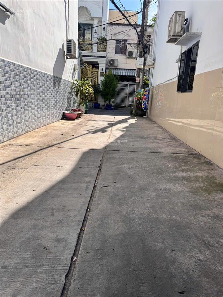 Bình trị đông  bình tân nhà bán. đc 137 phan anh ngay ngã tư bốn xá giáp bên q6 q11 tân phú