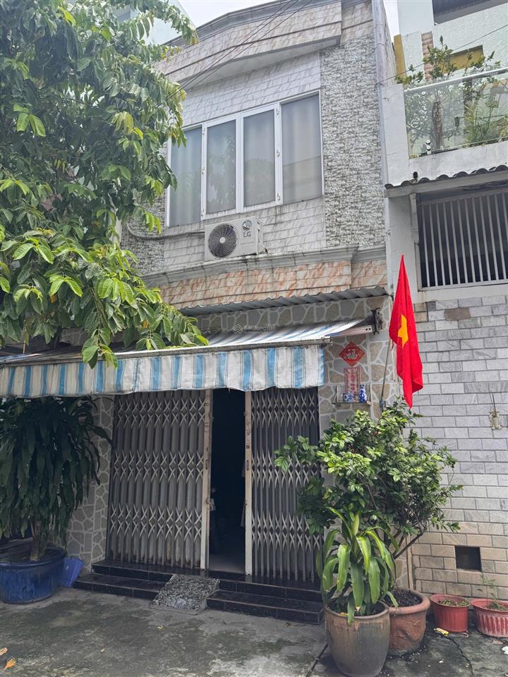 Mt đs12. 4x12,5 1lau thật vitri đẹp cách 1 căn ra ngã 4 . chính chủ. kinh doanh mọi ngành nghề