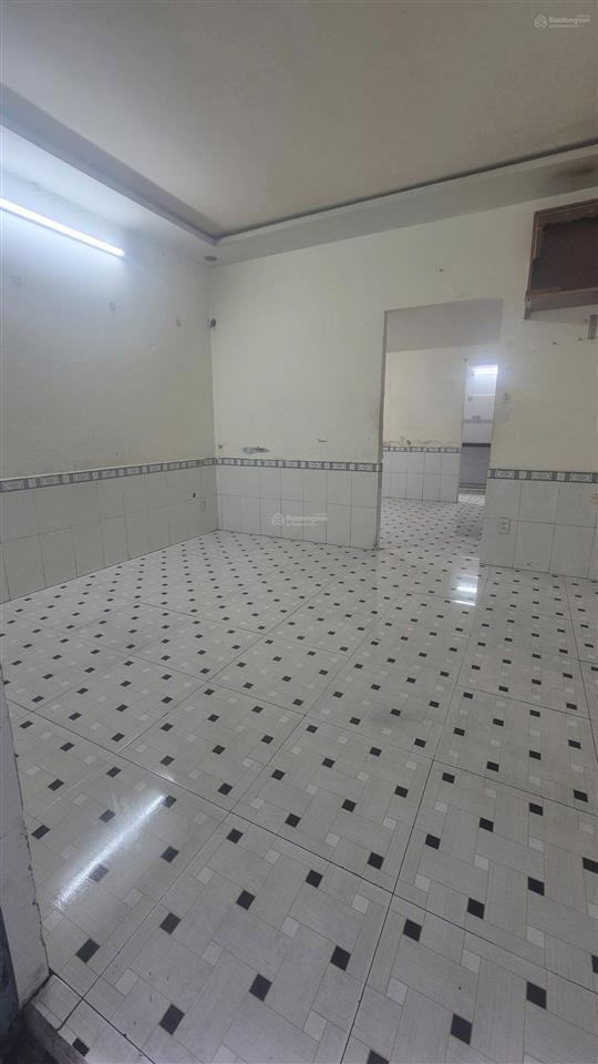325// lê văn quới. 4x9 1 lầu giá 3 tỷ 950 bớt nhẹ. hẻm 6m chính chủ