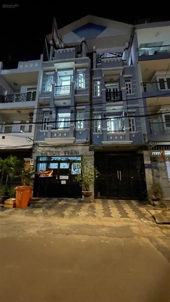 Cặp nhà 1/ đường lý thanh tông hẻm 12m đi tô hiệu vào là 1/. dt 8m10 x 18,5m. đúc 4 tấm