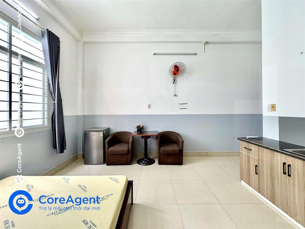 Cặp nhà 1/ đường lý thanh tông hẻm 12m đi tô hiệu vào là 1/. dt 8m10 x 18,5m. đúc 4 tấm