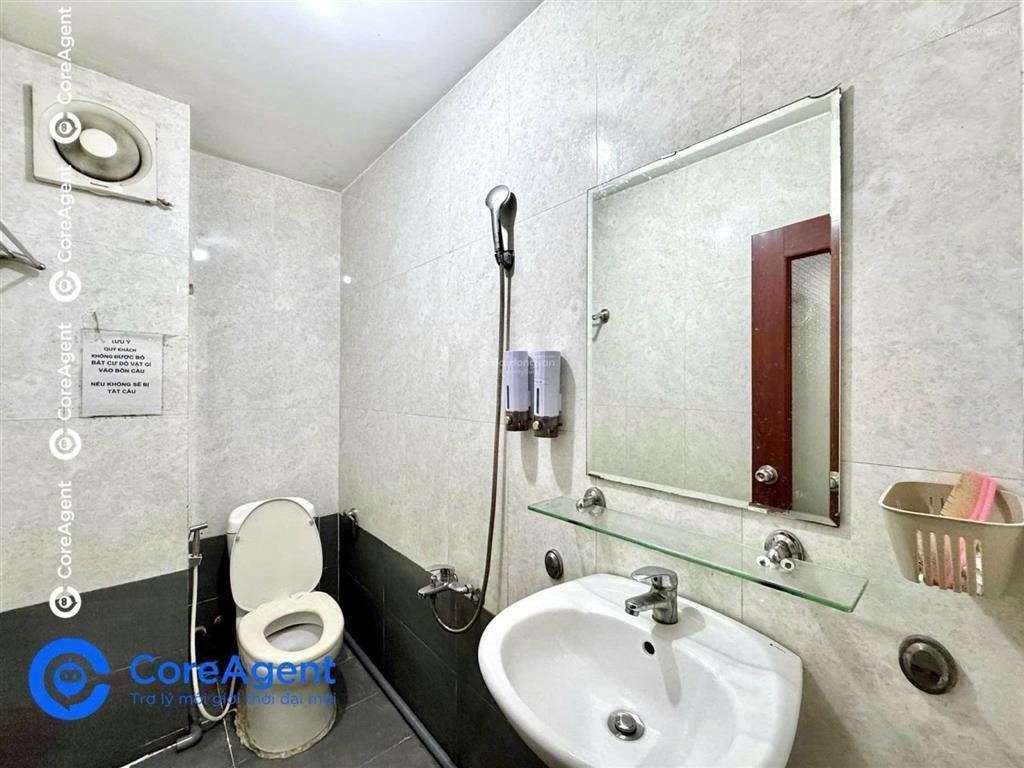 Cặp nhà 1/ đường lý thanh tông hẻm 12m đi tô hiệu vào là 1/. dt 8m10 x 18,5m. đúc 4 tấm