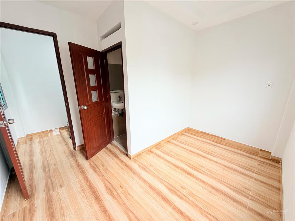 Phú thọ hòa  tân phú giá  3tỷ650 đ/c  1/. nguyễn nhữ lãm, tân phú khu phố ẩm thực