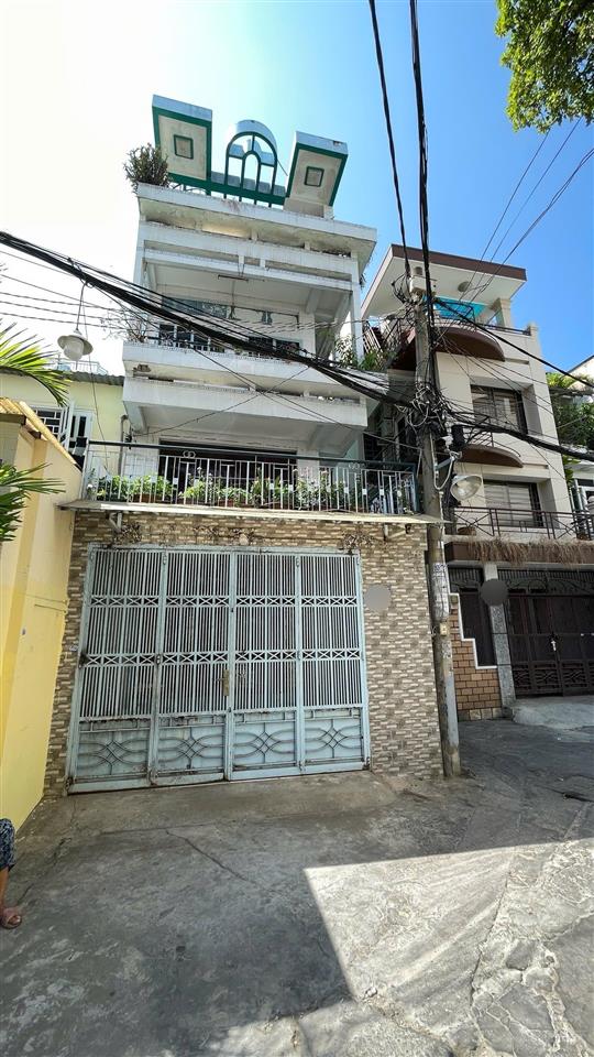 Lê đại hành  quận 11 nhà bán hẻm 1/. lê đại hành cách 50m ra mt đường. ra đường 3/2