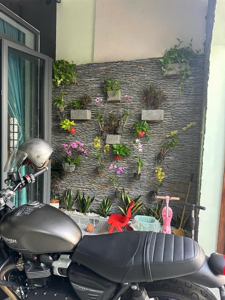 Nhà bán 4mx17m 2 mặt tiền đường nhựa 7m thông nhà 3 tầng. kiến trúc sư thiết kế cực đẹp nội thất ok