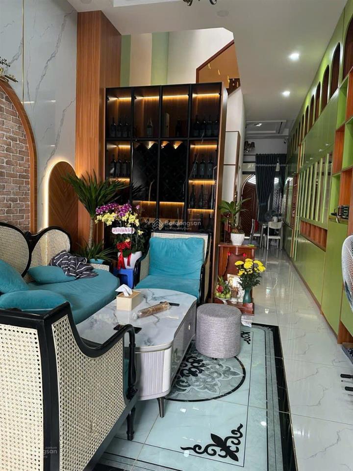 Nhà bán 4mx17m 2 mặt tiền đường nhựa 7m thông nhà 3 tầng. kiến trúc sư thiết kế cực đẹp nội thất ok