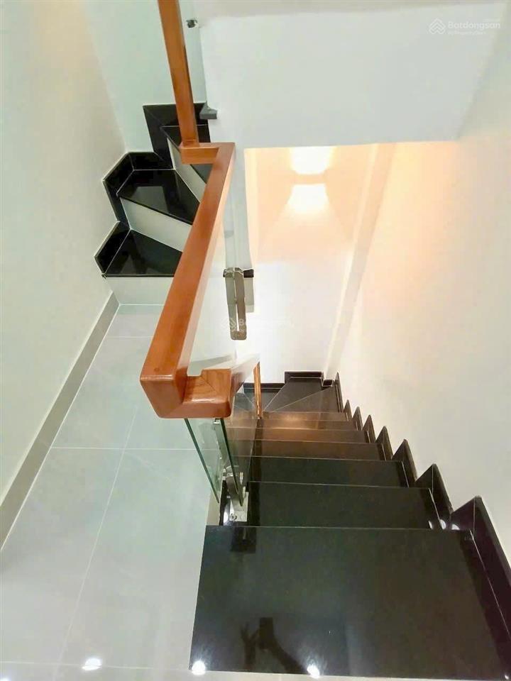 Siêu phẩm y mẫu mt cách trường học bình long 50m, giáp tân phú 5p. phường bình hưng hòa a, bình tân