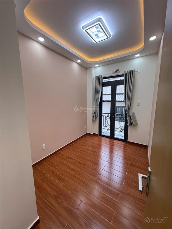 Nhà mới 100% ngang 5m x 6m đúc 1 lầu giá tốt q. tân phú
