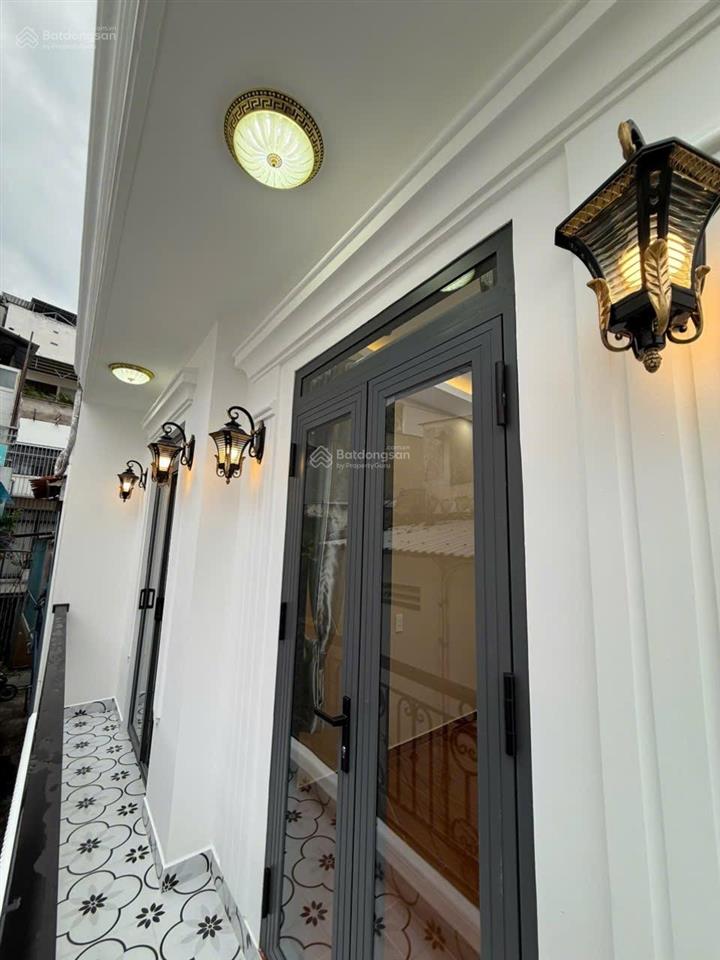 Nhà mới 100% ngang 5m x 6m đúc 1 lầu giá tốt q. tân phú