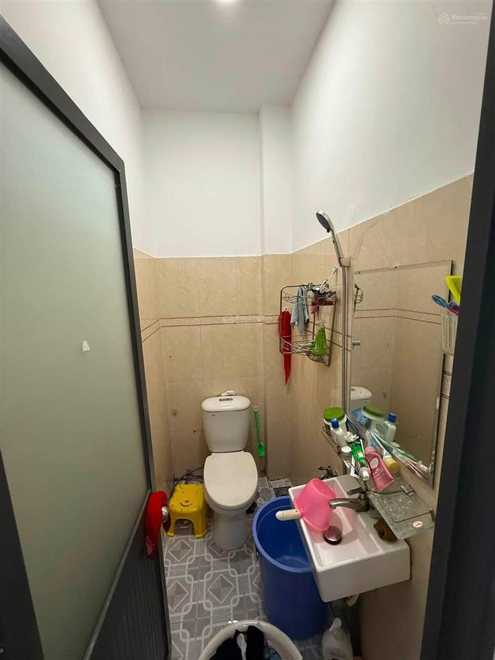 Mặt tiền bình tân siêu rẻ sổ hồng riêng
bê tông  diện tích sàn 44m.
địa chỉ mặt tiền đường số 3