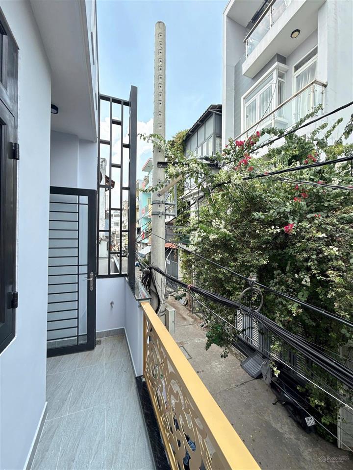 Nhà mới 100% hẻm 6m. đường 26/3. hẻm thông 6m giáp q tân phú aeon