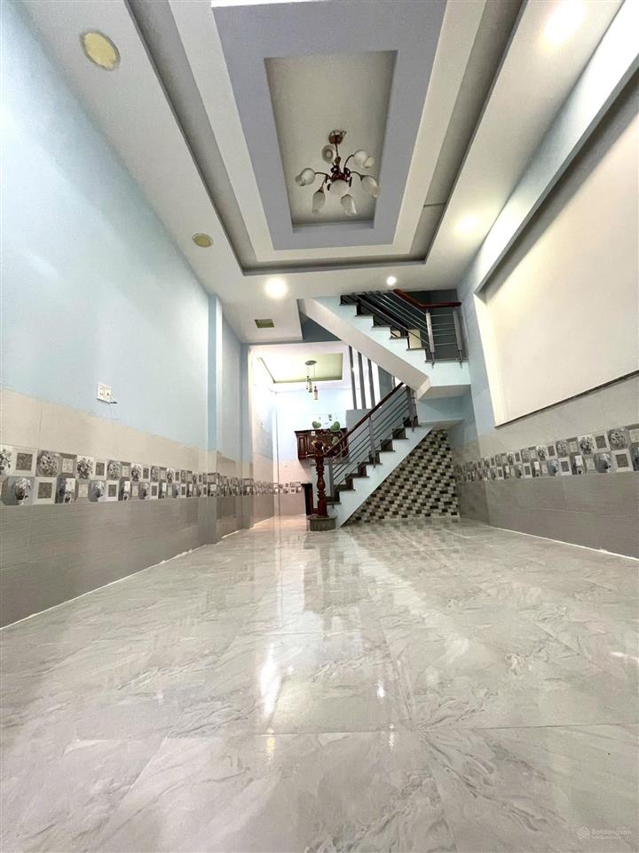 Bình hưng hòa a  bình tân nhà 1/ đường miếu gò xoài ngay ngã tư bốn xã, giáp tân phú, q6
