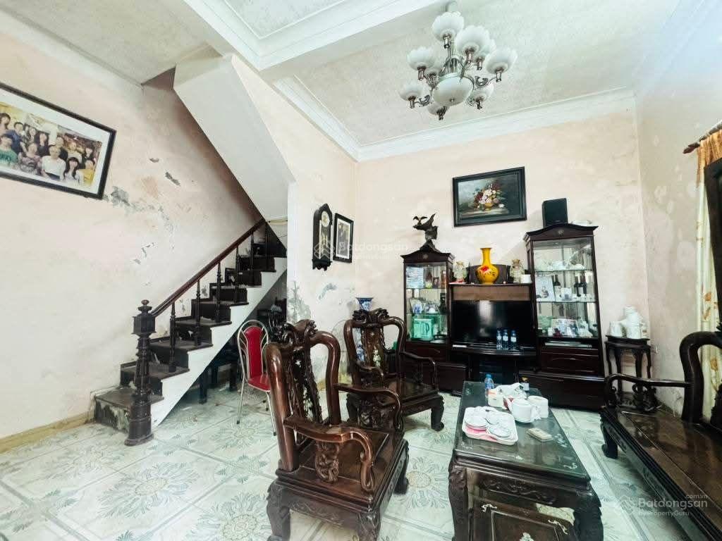 Sống giữa cộng đồng tinh hoa, hàng xóm cán bộ về hưu, ngõ sạch như khách sạn tại võ thị sáu