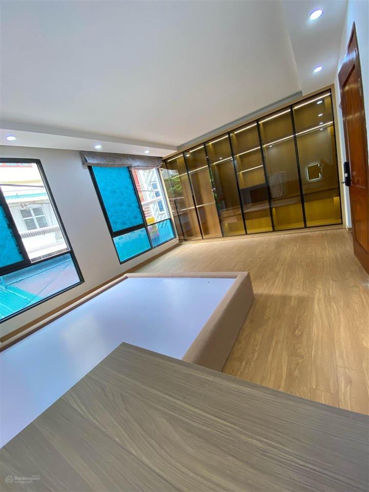 38.5m2. lô góc 2 thoáng  oto cách 20m. trương định