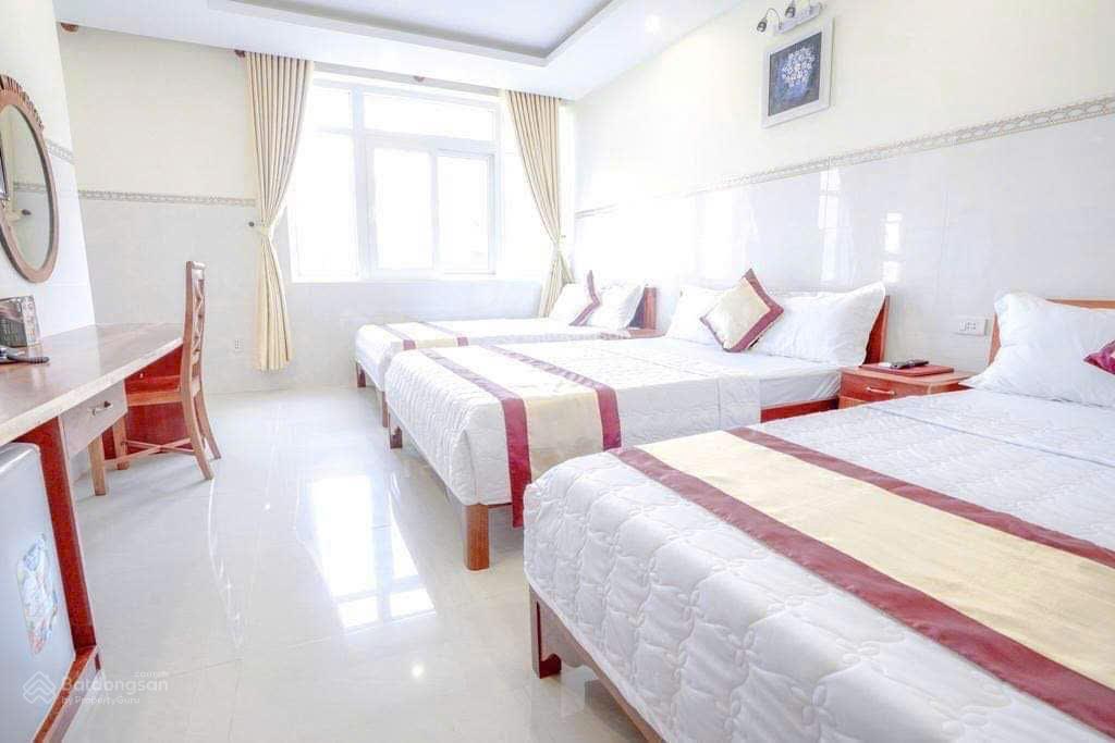 Cho thuê khách sạn thùy vân 26 phòng, 80 triệu/tháng, cọc ít, xem ngay