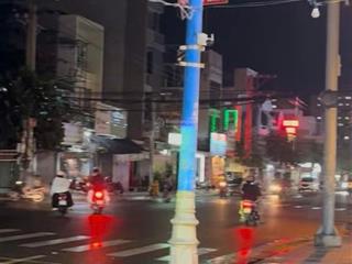 Mặt tiền nguyễn hữu cảnh ngang 5m, diện tích 179m2, chỉ 10 triệu, xem ngay