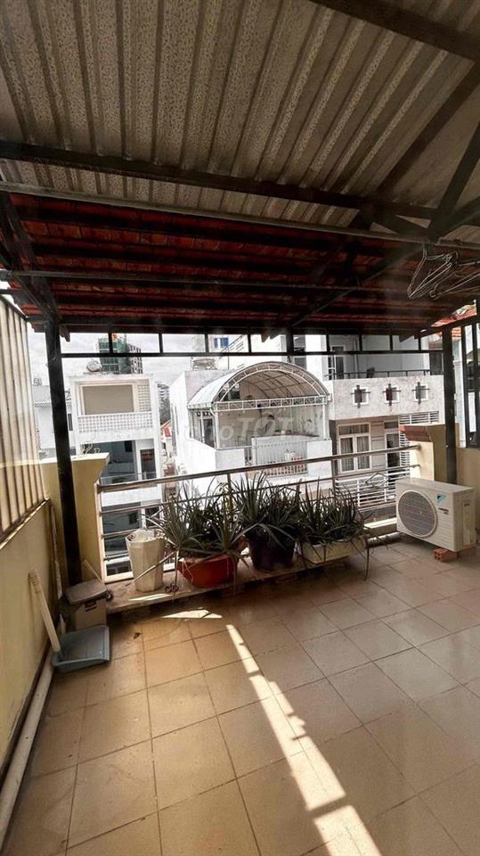 Cho thuê nhà hẻm xe hơi Trương Quốc Dung - 4 x 10m - 3 phòng ngủ