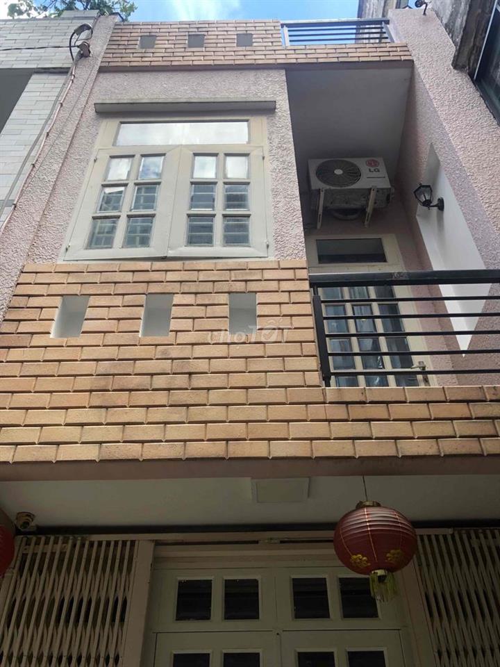 Cho thuê nhà Đ. Đỗ Tấn Phong - 3.3 x 12.5m - 3 phòng ngủ