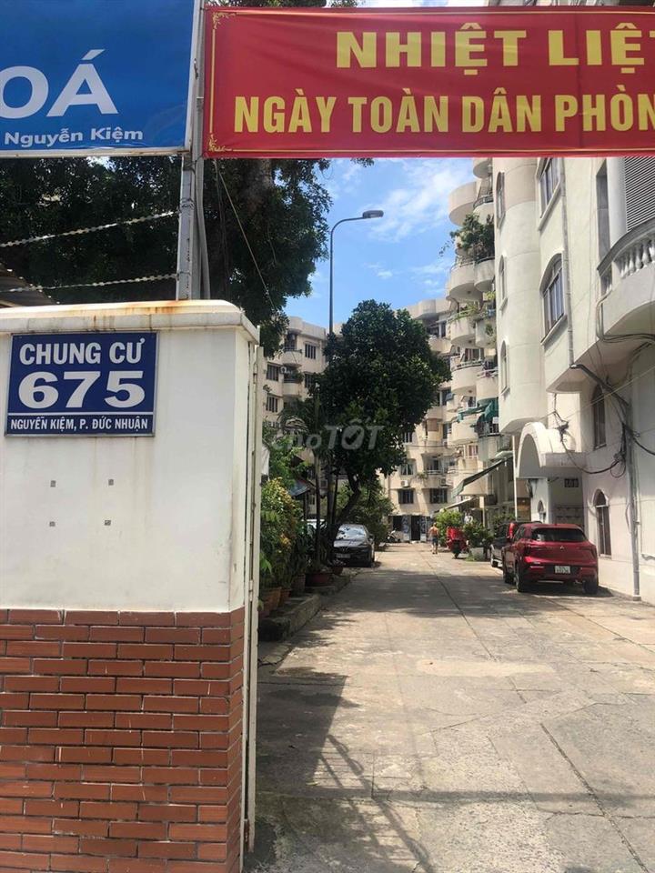 Căn hộ lầu 5 - Chung cư 675 Nguyễn Kiệm - 2PN,Ngay Công viên Gia Định