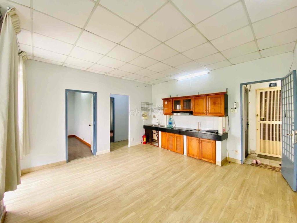 Căn hộ lầu 5 - Chung cư 675 Nguyễn Kiệm - 2PN,Ngay Công viên Gia Định