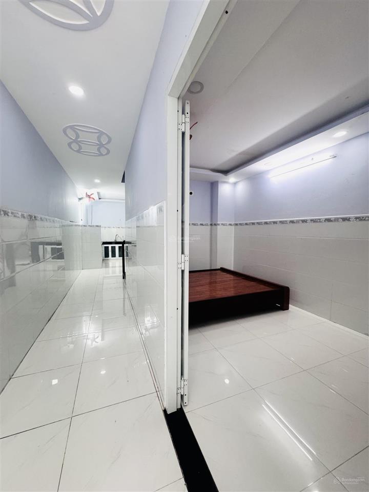 Bán nhanh nhà thoại ngọc hầu  tân phú  hẻm 8m  69m2 nhà mới ở ngay  1 lầu 3pn