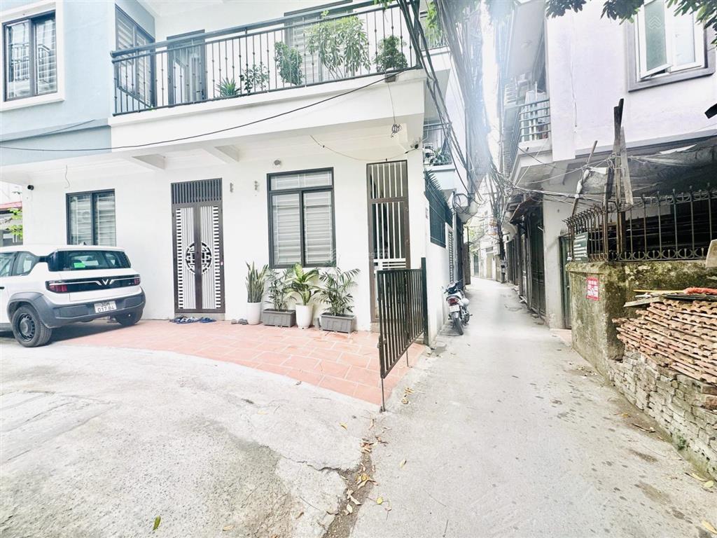 Cực hiếm! nhỉnh 7 tỷ sở hữu ngay nhà mặt ngõ thông, cạnh ôtô tránh, full nội thất phố lac long quân