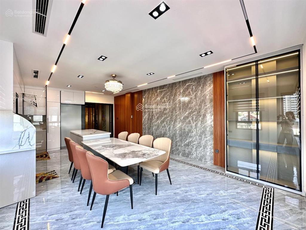 Cực hiếm! 11t hơn nhà mới 43m2x7t thang máy, ôtô, ngõ thông, phố lạc long quân, phú thượng, tây hồ