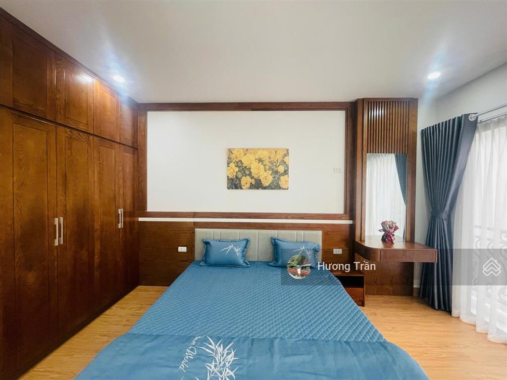 Hiếm! phân khúc 8 tỷ, 35m2x6t thang máy, vài bước ra ôtô, bãi xe sát nhà phố phạm văn đồng, cổ nhuế